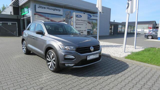 Volkswagen T-Roc 1.0 TSI Style NAVI,CRUISE,CAMERA,EATC, 18 INCH, 36237KM.