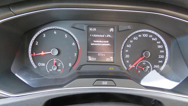 Volkswagen T-Roc 1.0 TSI Style NAVI,CRUISE,CAMERA,EATC, 18 INCH, 36237KM.
