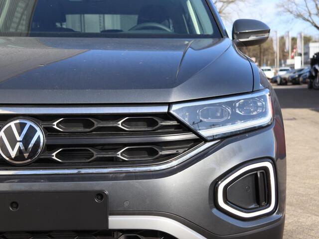 Volkswagen T-Roc Life Edition 1.5 110 kW / 150 pk TSI SUV 7 versn. DSG | Multimedia pakket | Climatronic | LED Plus |