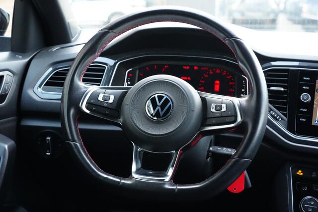 Volkswagen T-Roc 1.5 TSI Sport Business 150pk Navigatie/Stoelverwarming/Camera