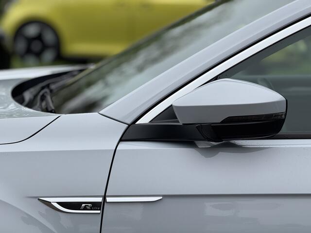 Volkswagen T-Roc 1.5 TSI Sport Business R | Trekhaak | Camera | Pano