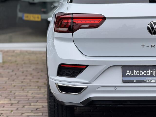 Volkswagen T-Roc 1.5 TSI Sport Business R | Trekhaak | Camera | Pano