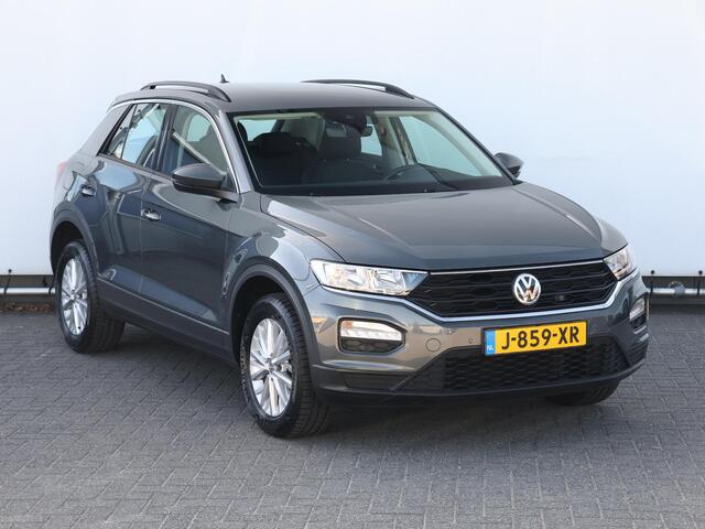 Volkswagen T-Roc 1.0 TSI 115PK | Airco | Trekhaak | Parkeersensoren | App connect