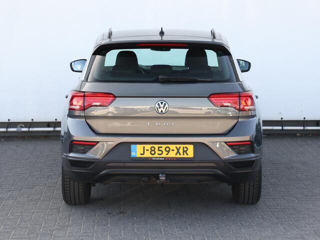 Volkswagen T-Roc 1.0 TSI 115PK | Airco | Trekhaak | Parkeersensoren | App connect
