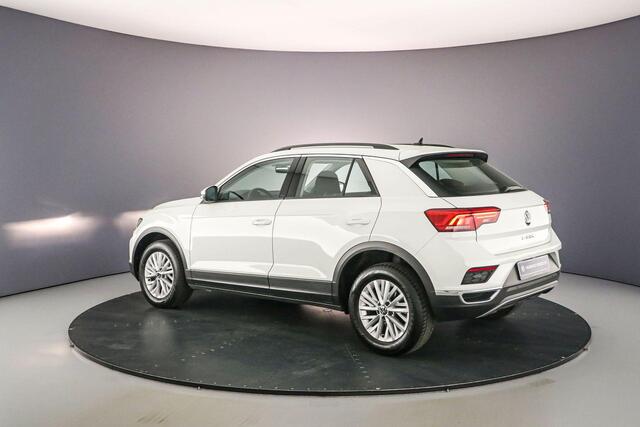 Volkswagen T-Roc Style 1.0 TSI 110pk Adaptive cruise control, Stoelverwarming, App connect, Parkeersensoren, DAB, Radio, LED dagrijverlichting, Airco, Bluetooth