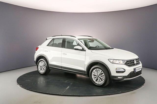 Volkswagen T-Roc Style 1.0 TSI 110pk Adaptive cruise control, Stoelverwarming, App connect, Parkeersensoren, DAB, Radio, LED dagrijverlichting, Airco, Bluetooth