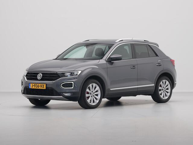 Volkswagen T-Roc 1.5 TSI 150pk DSG Sport Navigatie Trekhaak Stoelverwarming Pdc 129