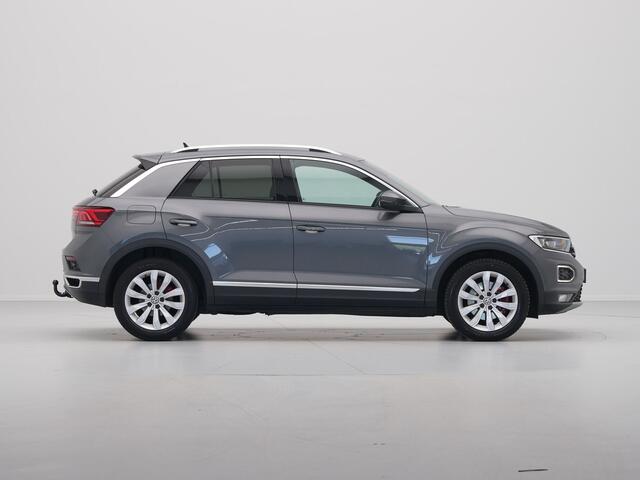 Volkswagen T-Roc 1.5 TSI 150pk DSG Sport Navigatie Trekhaak Stoelverwarming Pdc 129