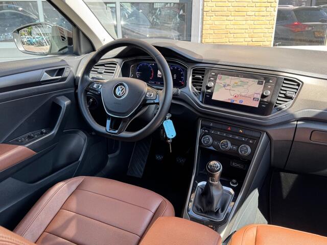 Volkswagen T-Roc 1.0 TSI STYLE SPORT VOL LEDER/ACC/BEATS AUDIO/VIRTUAL/LMV/NL-AUT
