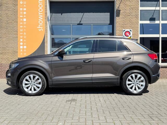 Volkswagen T-Roc 1.0 TSI STYLE SPORT VOL LEDER/ACC/BEATS AUDIO/VIRTUAL/LMV/NL-AUT