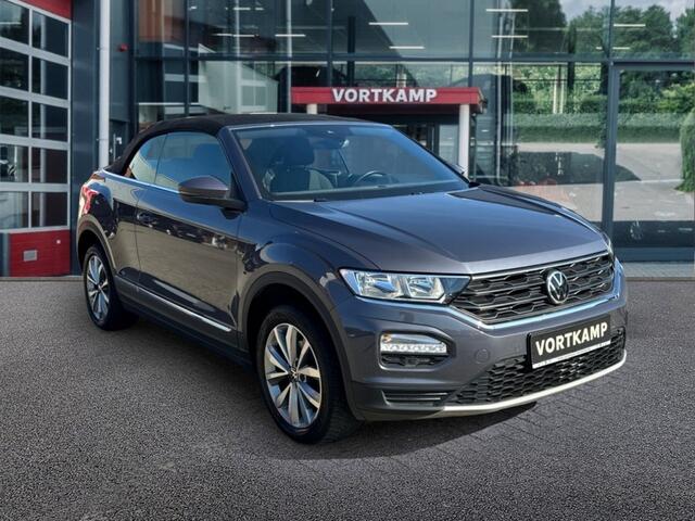 Volkswagen T-Roc 1.5 TSI DSG STYLE TREKHAAK/NAVI/ACC/CARPLAY/STOELVERW