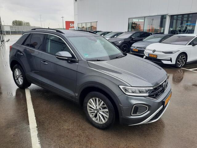 Volkswagen T-Roc 1.5 TSI Automaat Life | Multimedia | Camera