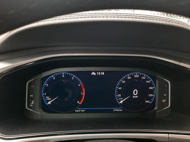 Volkswagen T-Roc 1.5 TSI Automaat Life | Multimedia | Camera