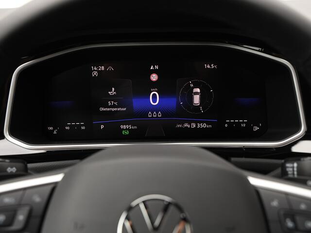 Volkswagen T-Roc 1.5 TSI R-Line 150pk DSG | LED | Stuur- en stoelverwarming | Side assist | Camera | Navigatie | Spiegelpakket