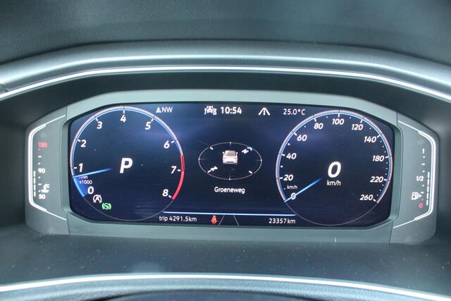 Volkswagen T-Roc Cabrio 1.5 TSI R-Line - VIRT. COCKPIT - TREKHAAK - NAVIGATIE - ADAPT. CRUISE -
