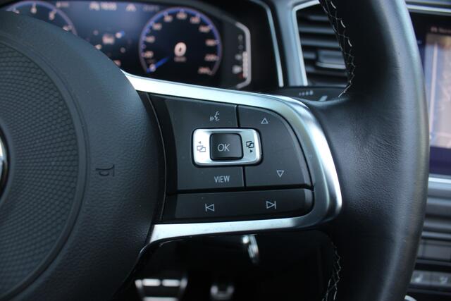 Volkswagen T-Roc Cabrio 1.5 TSI R-Line - VIRT. COCKPIT - TREKHAAK - NAVIGATIE - ADAPT. CRUISE -