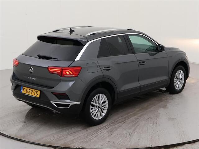 Volkswagen T-Roc 1.5 TSI Automaat Style Bus.| Camera | Elec klep | Navi | Verwacht