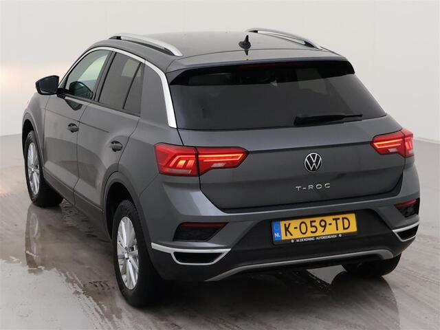 Volkswagen T-Roc 1.5 TSI Automaat Style Bus.| Camera | Elec klep | Navi | Verwacht