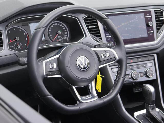 Volkswagen T-Roc Cabrio 1.5 TSI R-Line | Adaptief onderstel | 19" velgen | Stoelverwarming | Dodehoekdetectie | Navigatie |