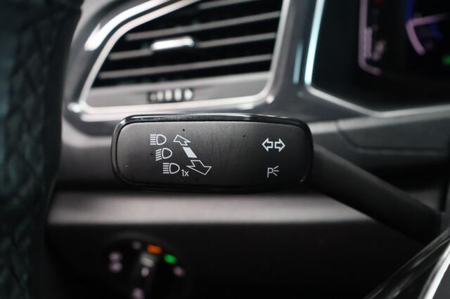 Volkswagen T-Roc 1.5 TSI Sport | Automaat | Camera | Navigatie