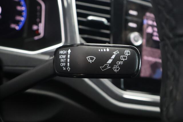 Volkswagen T-Roc 1.5 TSI Sport | Automaat | Camera | Navigatie