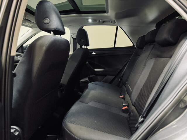 Volkswagen T-Roc 1.0 TSI United | 17" | Panorama | CarPlay
