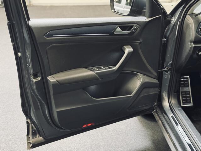 Volkswagen T-Roc 1.0 TSI United | 17" | Panorama | CarPlay