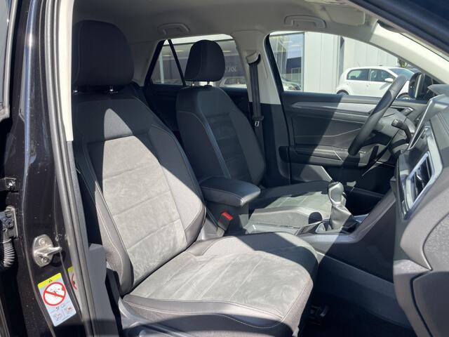Volkswagen T-Roc 1.0 TSI Style | achteruitrijcamera | trekhaak | navi | rijklaarp