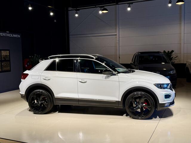Volkswagen T-Roc 1.5 TSI Sport Virtuel|ACC|Camera|Navi|LED Wit!