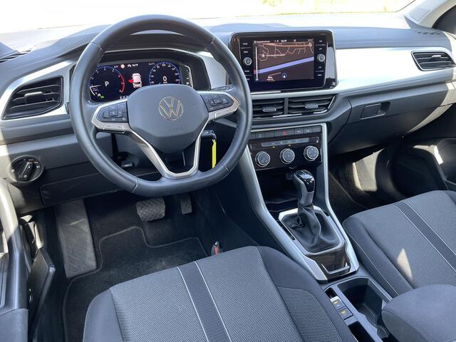 Volkswagen T-Roc 1.5 TSI 150pk Life DSG / Navigatie / Camera / Parkeerhulp
