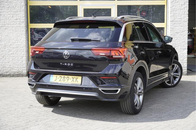 Volkswagen T-Roc 1.5 TSI 150PK! Automaat R-Line BJ2020 Lmv 18" | Led V+A | Pdc | Navi | Elek. achterklep | Keyless entry | App-Connect | Dashboard verlichting | Virtual cockpit | Climate control | Cruise control | Zwarte hemel | Verwarmde voorstoelen | Extra getint glas