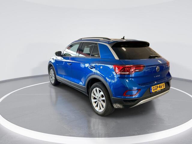 Volkswagen T-Roc 1.5 TSI 150pk DSG Life Edition · Camera · Side Assist · Keyless · ACC · Parkeerassistent · Apple/Android Car Play · Elek. Inklapbare Spiegels · Garantie t/m 29-07-2028 of 100.000km