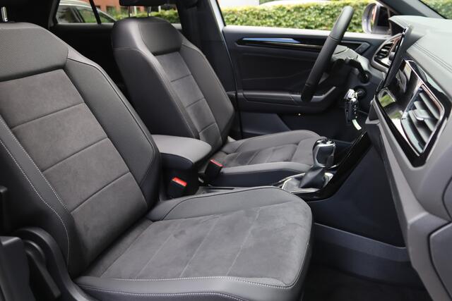 Volkswagen T-Roc 1.5 TSI 110kW DSG-7 R-Line Black Style Panorama/IQ.Light/Virtual Cockpit Pro/App-Connect/18"/Trekhaak