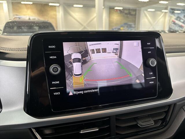 Volkswagen T-Roc 1.5 Tsi 150pk DSG Life Edition · Camera · Keyless · Apple/Android Car Play · Dodehoek Detectie · Park Assist · 17'' Inch · Garantie t/m 06-08-2028 of 100.000km