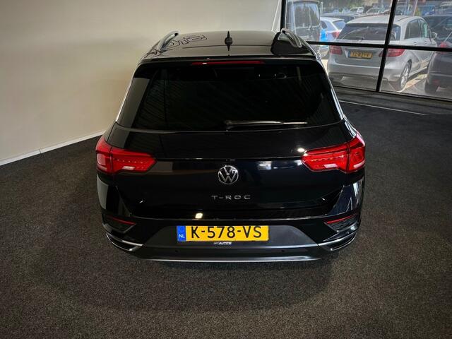 Volkswagen T-Roc 1.5 TSI STYLE BNS RIJKLAAR l ACC l CLIMA l CAMERA l LMV l