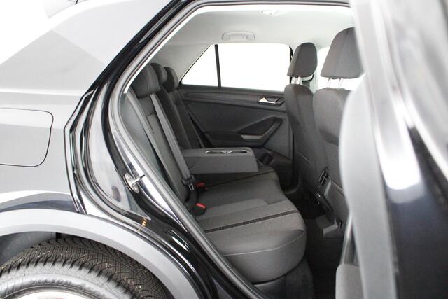 Volkswagen T-Roc 1.5 TSI 150pk DSG Life Edition Camera Navigatie ACC Carplay Keyless Led