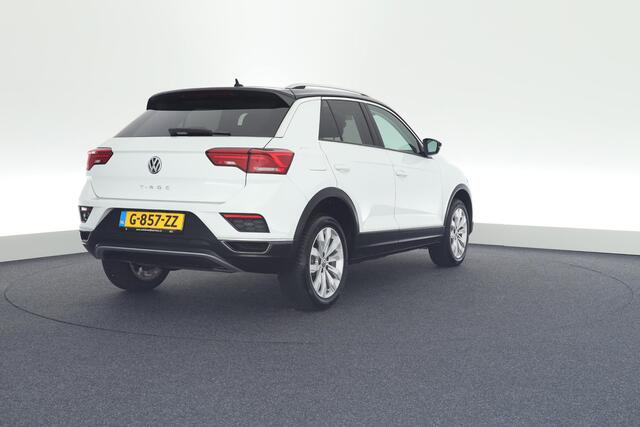 Volkswagen T-Roc 1.0 TSI 116pk H6 Style Navigatie ACC Clima PDC Carplay DAB