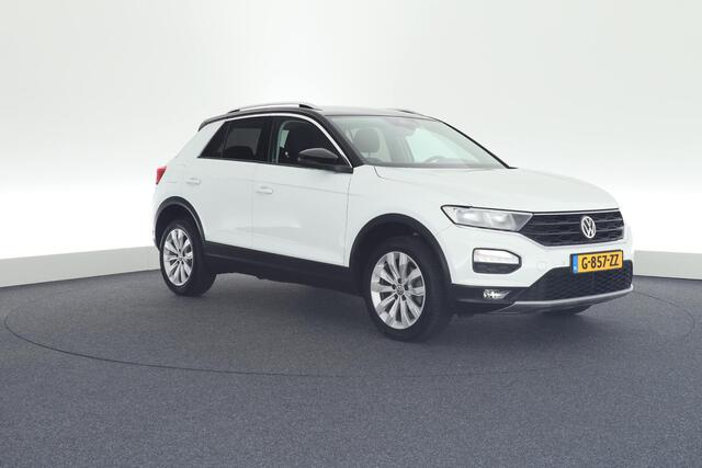 Volkswagen T-Roc 1.0 TSI 116pk H6 Style Navigatie ACC Clima PDC Carplay DAB