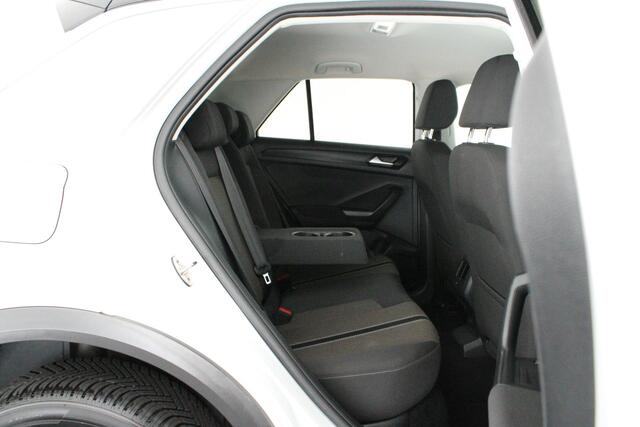Volkswagen T-Roc 1.0 TSI 116pk H6 Style Navigatie ACC Clima PDC Carplay DAB