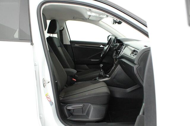 Volkswagen T-Roc 1.0 TSI 116pk H6 Style Navigatie ACC Clima PDC Carplay DAB