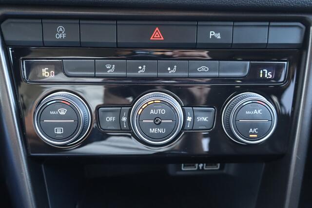 Volkswagen T-Roc 1.0 TSI Style NL-Auto!! Apple Car-Play I Camera