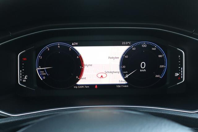 Volkswagen T-Roc 1.0 TSI Style NL-Auto!! Apple Car-Play I Camera