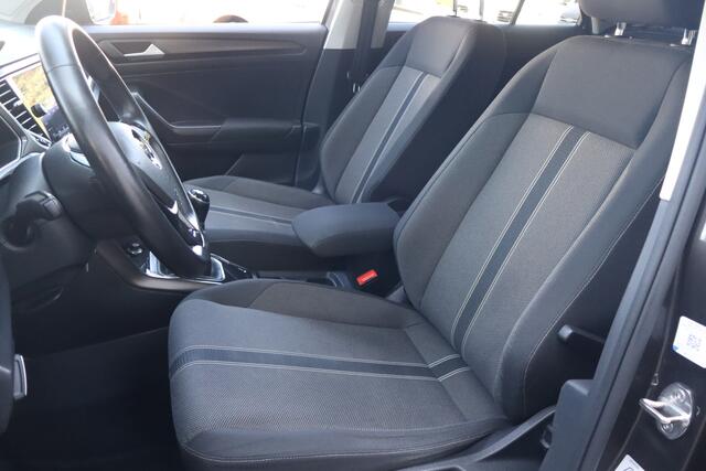 Volkswagen T-Roc 1.0 TSI Style NL-Auto!! Apple Car-Play I Camera