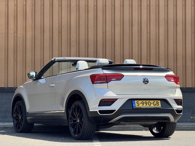 Volkswagen T-Roc Cabrio 1.5 TSI R-Line | Adaptieve Cruise Control | Parkeersensoren | Keyless Go/Entry | Dodehoek Detector | Lane Assist | DAB | Stuurverwarming | Stoelverwarming | Airconditioning | Bluetooth |