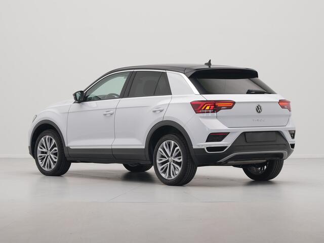 Volkswagen T-Roc 1.5 TSI 150pk DSG Sport Navi via App Camera Pdc Led Clima