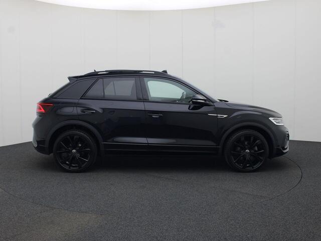 Volkswagen T-Roc 1.5TSI/150PK R-Line Blackstyle DSG · Panoramadak · Camera + Parkeersensoren · Trekhaak · Garantie tot maart 2026