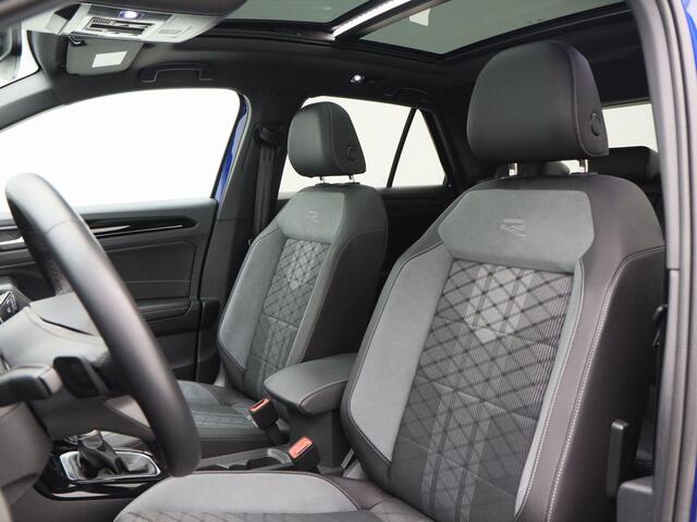 Volkswagen T-Roc 1.5 TSi 150 Pk Automaat R-Line | Adaptive Cruise | CarPlay | Navigatie | Camera | Panoramadak | Black Style | 19 Inch | 26.279 Km!!