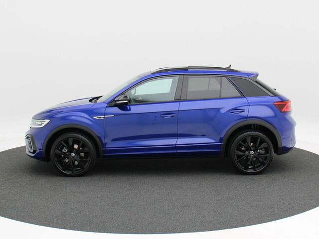 Volkswagen T-Roc 1.5 TSi 150 Pk Automaat R-Line | Adaptive Cruise | CarPlay | Navigatie | Camera | Panoramadak | Black Style | 19 Inch | 26.279 Km!!