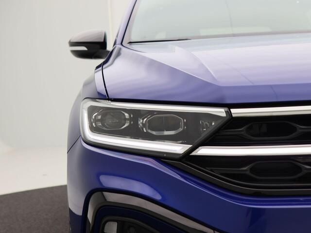 Volkswagen T-Roc 1.5 TSi 150 Pk Automaat R-Line | Adaptive Cruise | CarPlay | Navigatie | Camera | Panoramadak | Black Style | 19 Inch | 26.279 Km!!