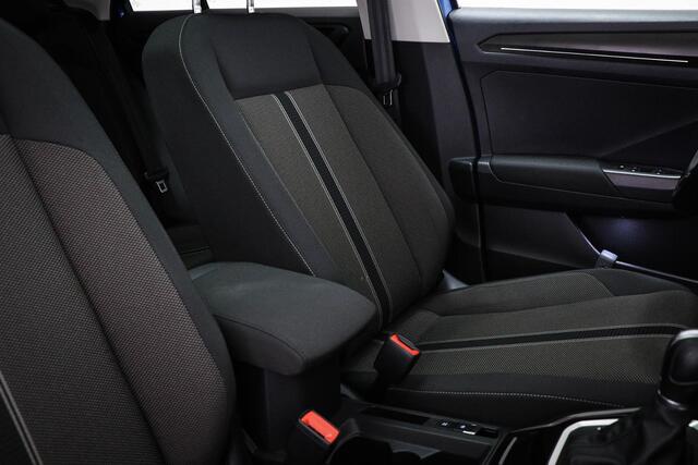 Volkswagen T-Roc 1.5 TSI Style | EXECUTIVE / ADVANCE / STYLE PLUS- PACK | PANORAMADAK | BEATS DAB | CAMERA | 18"